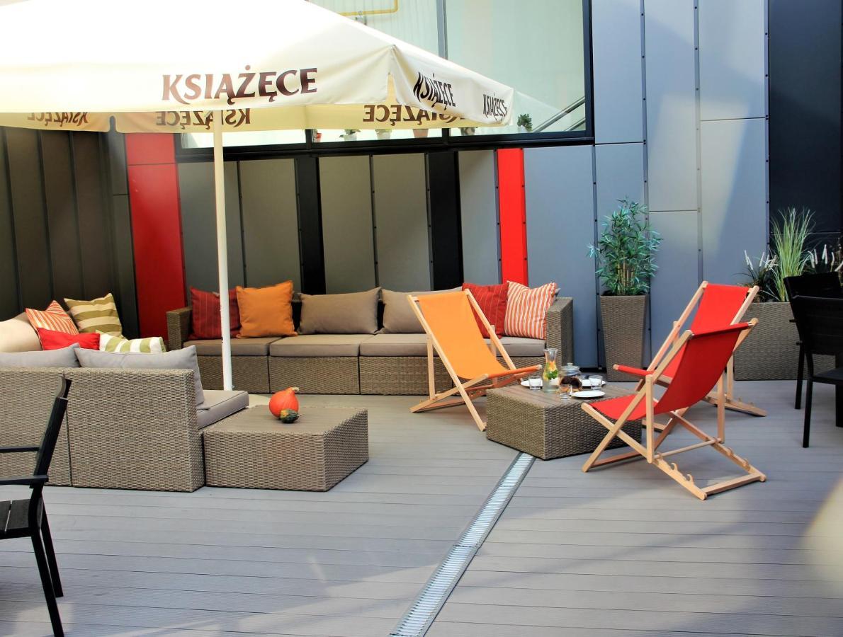 Active Hotel Wroclaw Bagian luar foto